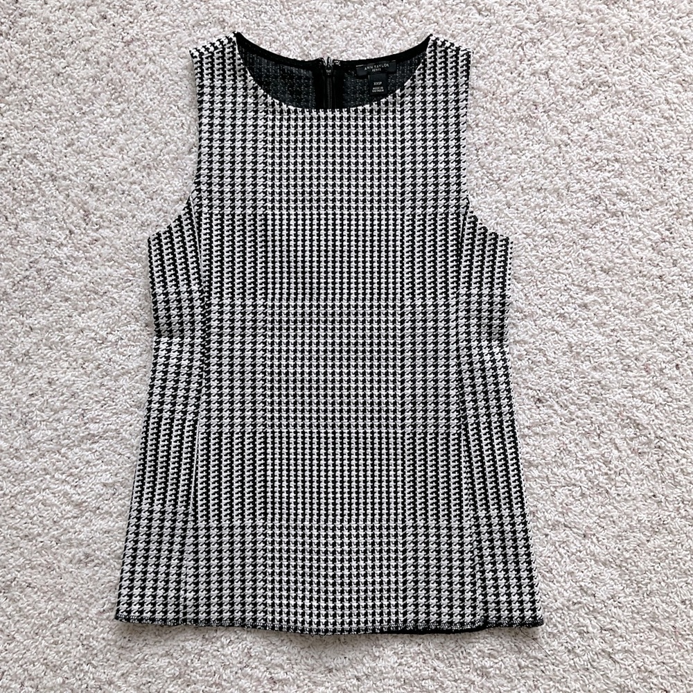 Ann Taylor XXSP Houndstooth Sleeveless Blouse